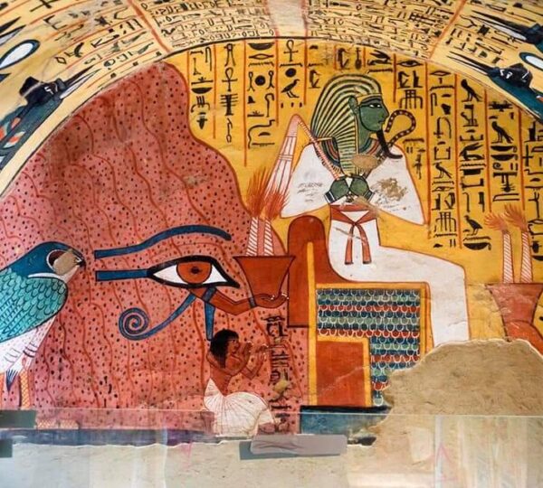 Целодневная экскурсия в Луксор и Долину Цариц.